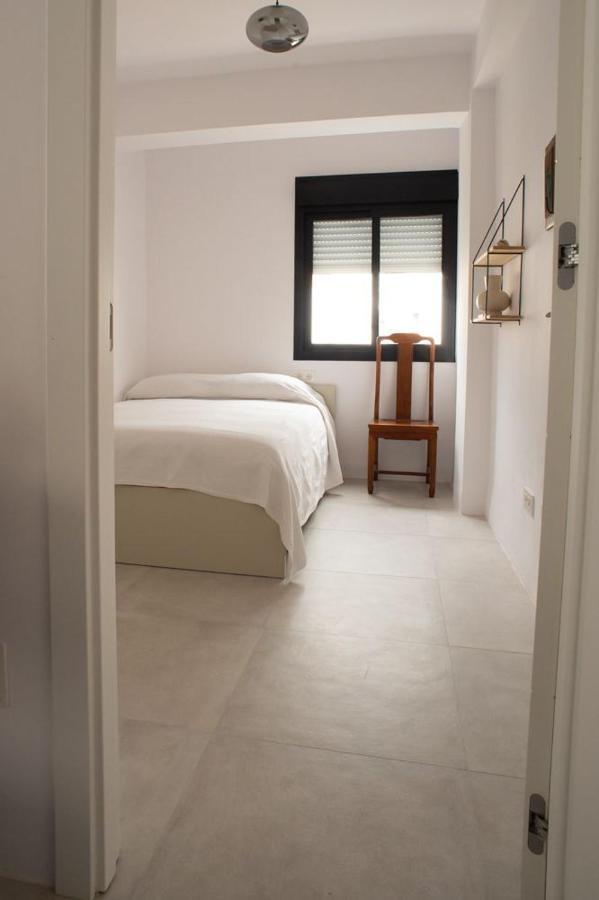 Three Bedroom In Location Apartamento *